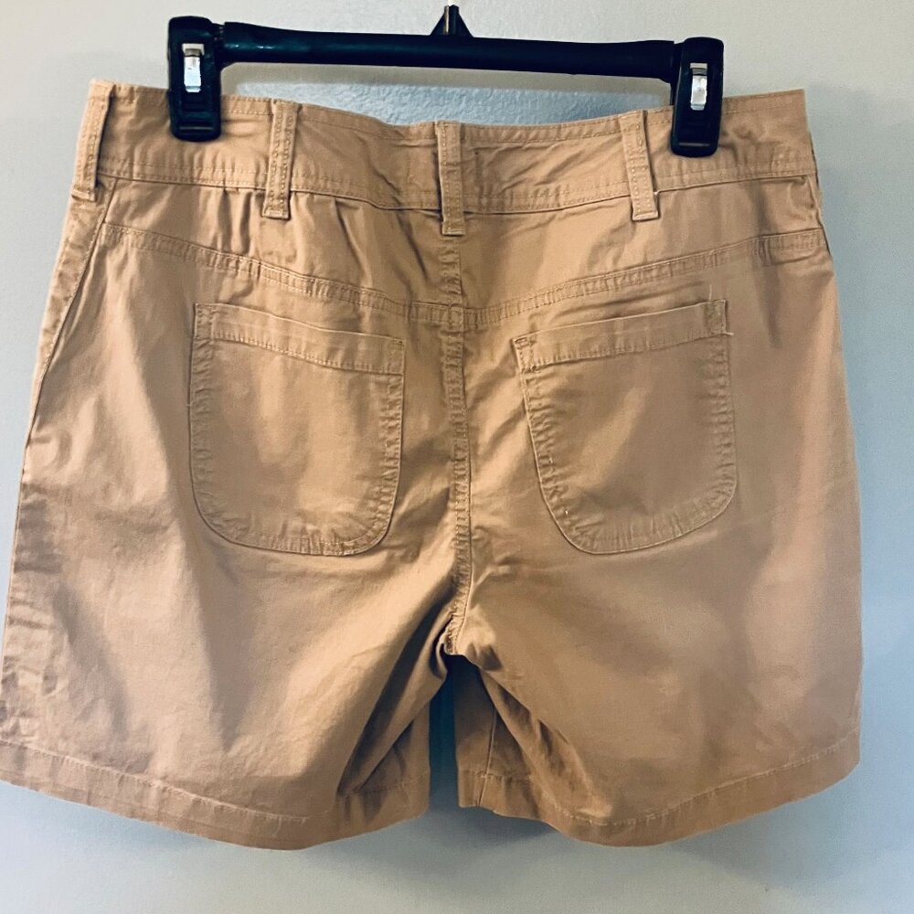 Basic Editions Womens Tan Beige Shorts with Front Patch Pockets - Sz Small - Picture 5 of 5